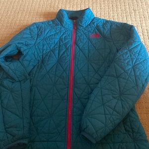 Quilted womens North Face full zip jacket